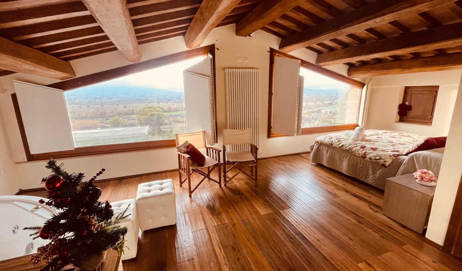Corte Fratini Appartamenti Треви Экстерьер фото
